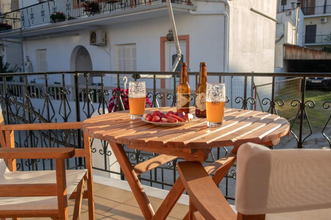 Athanasia Apartments Città di Skiathos Esterno foto