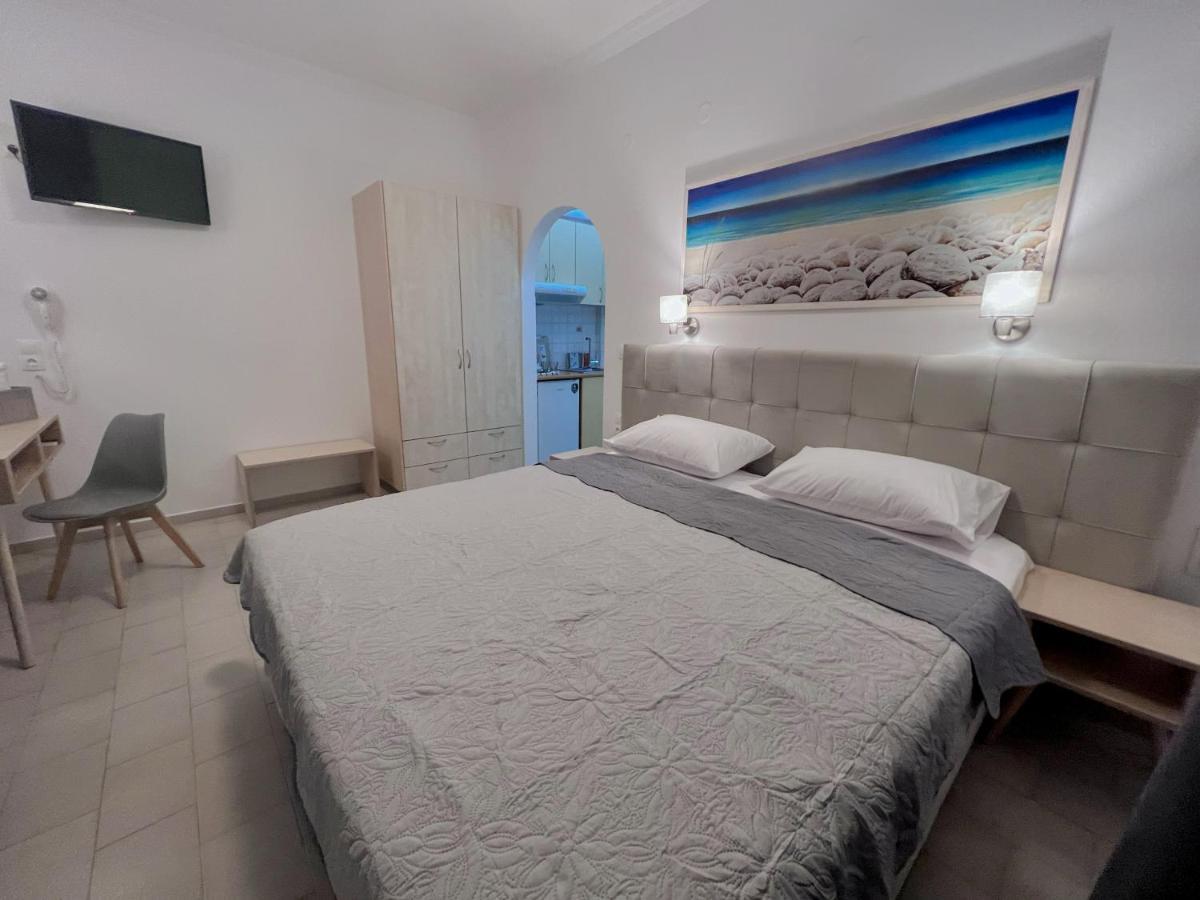 Athanasia Apartments Città di Skiathos Esterno foto