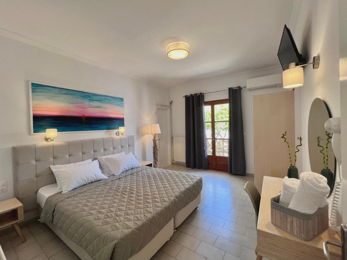 Athanasia Apartments Città di Skiathos Esterno foto