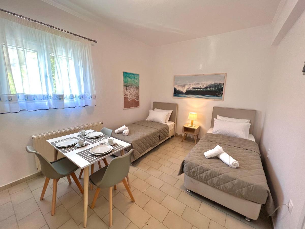 Athanasia Apartments Città di Skiathos Esterno foto