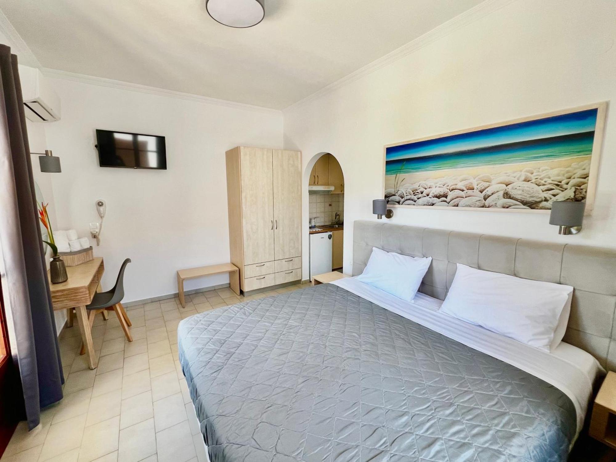 Athanasia Apartments Città di Skiathos Esterno foto